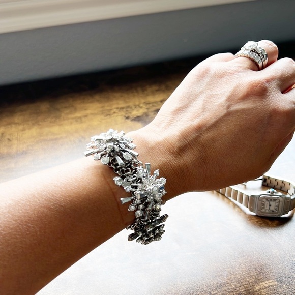 Banana Republic Bracelet - Picture 4 of 8